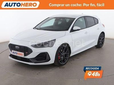 Blanco Usado 2024 Ford Focus ST Berlina | 34.199 € (Precio justo)
