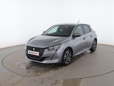 Usado Peugeot 208 Allure 101 CV (74 kW) 2021 Gris Utilitario