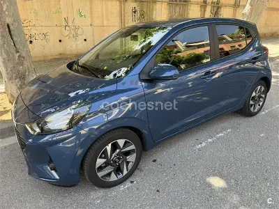 Usado Hyundai i10 67 CV (49 kW) 2025 Azul Utilitario