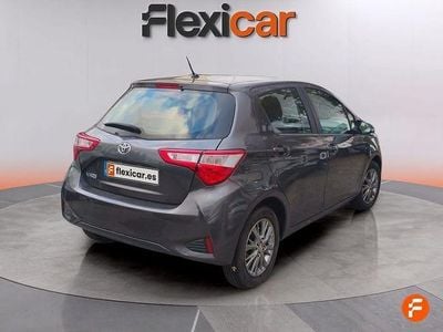 Gris Usado 2020 Toyota Yaris Active Berlina | 14.990 € (Precio justo)