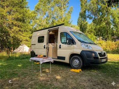 Usado Peugeot Boxer 86 CV (63 kW) 2002 Beige Van