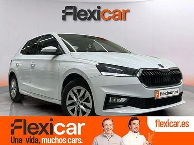 Blanco Usado 2024 Skoda Fabia Selection Berlina | 15.990 € (Precio justo)