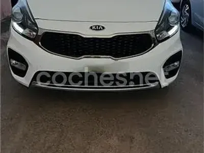 Usado Kia Carens