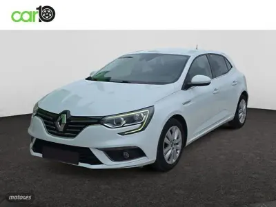 Usado Renault Mégane IV Zen 131 CV (96 kW) 2017 Blanco Berlina