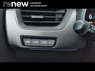 Usado Renault Arkana Techno 145 CV (106 kW) 2023 Blanco SUV