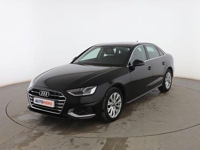 Usado Audi A4 Advanced 136 CV (100 kW) 2022 Negro Berlina