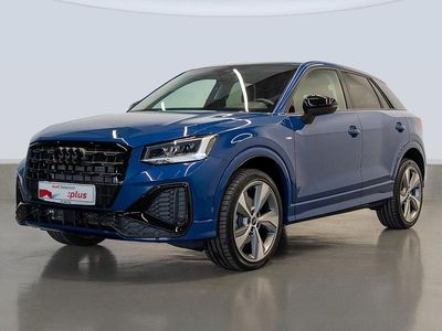 Usado Audi Q2 Black Edition 150 CV (110 kW) 2025 Azul SUV