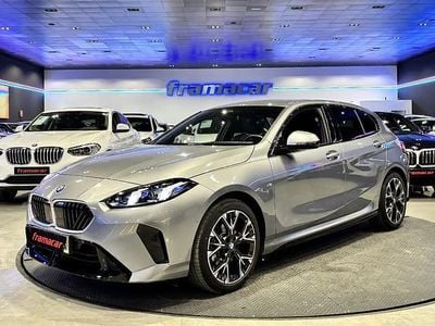 Usado BMW 120 M Sport 163 CV (119 kW) 2025 Gris Utilitario