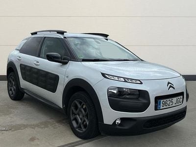 Usado Citroën C4 Cactus Feel 100 CV (73 kW) 2015 Blanco Utilitario