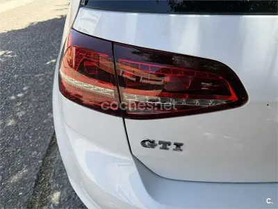 Usado VW Golf VII GTI 230 CV (169 kW) 2016 Blanco Berlina