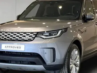 Usado Land Rover Discovery 5 SE 249 CV (183 kW) 2021 Gris SUV