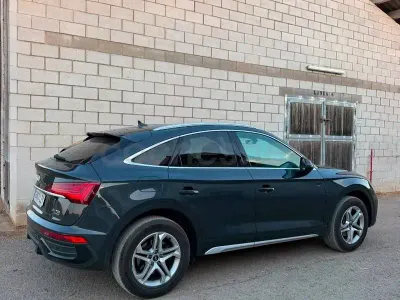 Usado Audi Q5 Sportback Advanced Plus 204 CV (150 kW) 2022 Gris / plata SUV