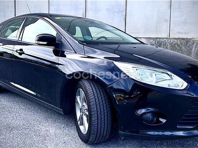 Usado Ford Focus 125 CV (91 kW) 2013 Negro Berlina