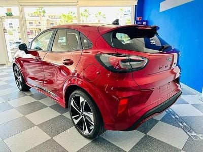 Käytetty Ford Puma ST-Line X 125 HP (91 kW) 2023 Punainen Katumaasturi