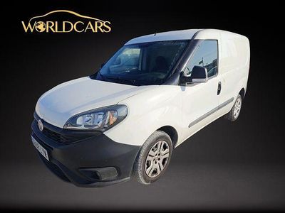 Usado Fiat Doblò 60 CV (44 kW) 2022 Blanco Monovolumen