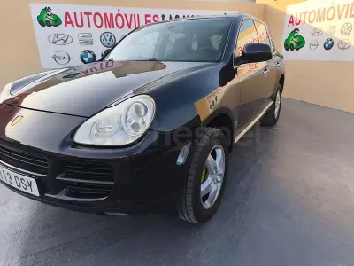 Usado Porsche Cayenne S 340 CV (250 kW) 2005 Negro SUV