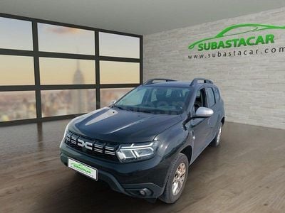 Usado Dacia Duster Expression 115 CV (84 kW) 2023 Gris / plata SUV