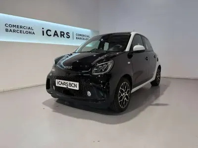 Usado Smart ForFour Electric Drive 60 kW (82 CV) 2021 Negro Utilitario