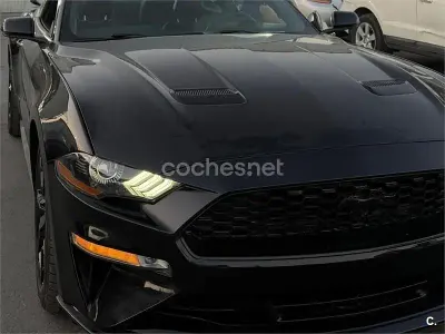 Usado Ford Mustang 290 CV (213 kW) 2020 Negro Coupe