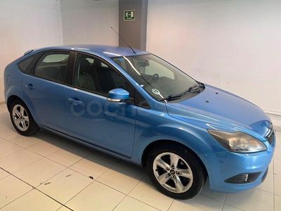 Usado Ford Focus Trend 109 CV (80 kW) 2010 Azul Berlina