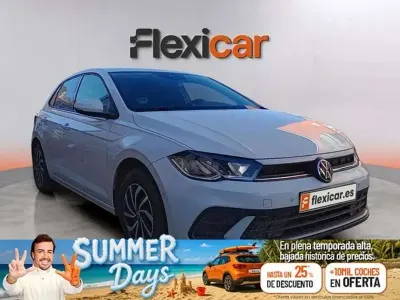 Usado VW Polo Life 95 CV (69 kW) 2023 Blanco Utilitario