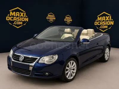 Usado VW Eos 140 CV (102 kW) 2007 Azul Descapotable