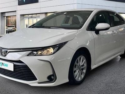 Usado Toyota Corolla Sol 110 CV (80 kW) 2022 Blanco