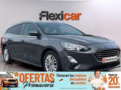 Usado Ford Focus Titanium 120 CV (88 kW) 2020 Gris Familiar