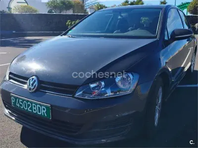 Używany VW Golf VII Edition 105 KM (77 kW) 2016 Szary Sedan/Limuzyna