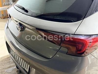 Usado Opel Astra Excellence 136 CV (100 kW) 2016 Gris / plata Berlina
