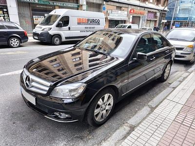 Używany Mercedes C220 Elegance 170 KM (125 kW) 2009 Czarny Sedan/Limuzyna
