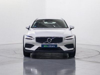 Usado Volvo V60 CC Pro 197 CV (144 kW) 2021 Blanco Familiar
