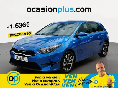 Usado Kia Ceed 100 CV (73 kW) 2025 Azul Utilitario