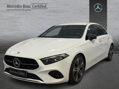 Käytetty Mercedes A180 136 HP (100 kW) 2023