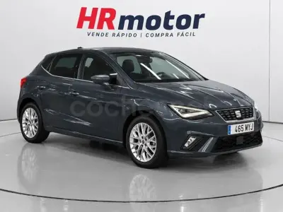 Usado Seat Ibiza XCELLENCE 115 CV (84 kW) 2025 Gris / plata Utilitario