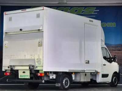 Usado Renault Master 145 CV (106 kW) 2020 Blanco Monovolumen