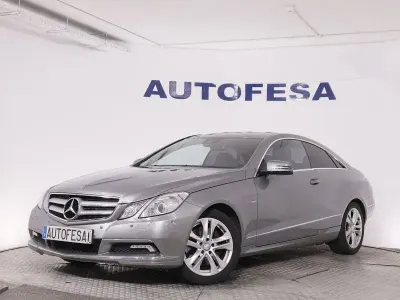 Usado Mercedes E350 231 CV (169 kW) 2010 Gris Coupe
