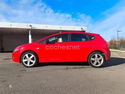 Rojo Usado 2006 Seat Leon Sport Berlina | 4600 € (Un poco caro)