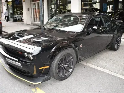 Usado Dodge Challenger 492 CV (361 kW) 2024 Black pitch / black coat