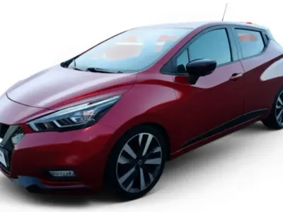 Usado Nissan Micra Tekna 117 CV (86 kW) 2021 Rojo Utilitario