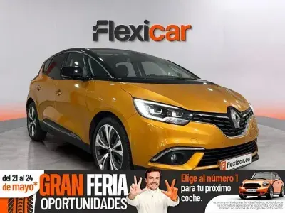 Usado Renault Scénic IV Intens 110 CV (80 kW) 2017 Naranja Monovolumen