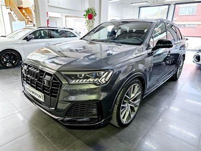 Usado Audi Q7 Competition 462 CV (339 kW) 2021 Gris / plata SUV