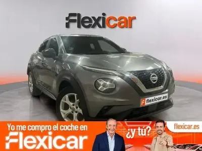 Usado Nissan Juke Acenta 114 CV (83 kW) 2020 Gris SUV