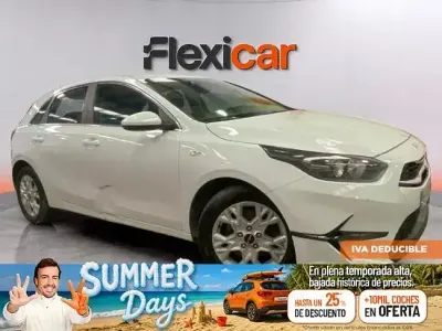 Usado Kia Ceed 136 CV (100 kW) 2023 Blanco Utilitario