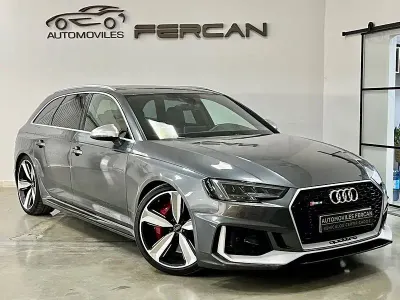 Usado Audi RS4 Exclusive 450 CV (330 kW) 2018 Gris / plata Familiar