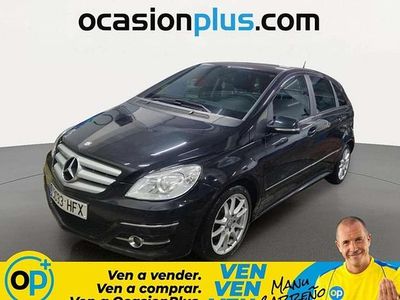 Usado Mercedes B180 109 CV (80 kW) 2011 Negro Monovolumen
