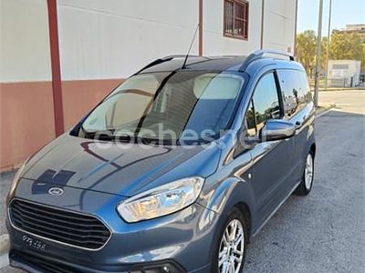 Usado Ford Tourneo Courier Titanium 100 CV (73 kW) 2020 Azul Monovolumen