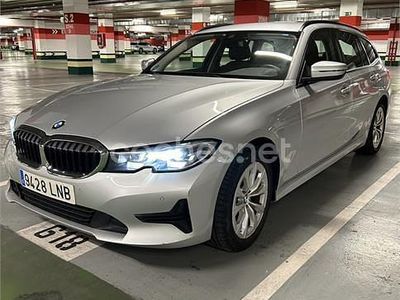 Usado BMW 320e 190 CV (139 kW) 2021 Gris / plata Familiar