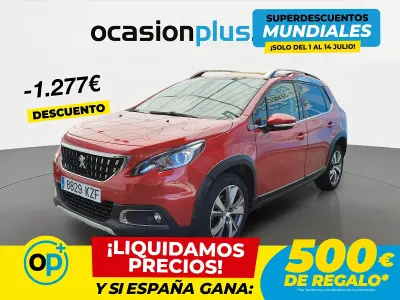 Usado Peugeot 2008 Allure 100 CV (73 kW) 2019 Rojo SUV