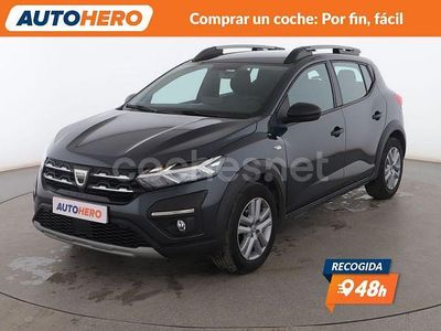 Gris / plata Usado 2022 Dacia Sandero Essentiel Berlina | 13.899 € (Precio justo)